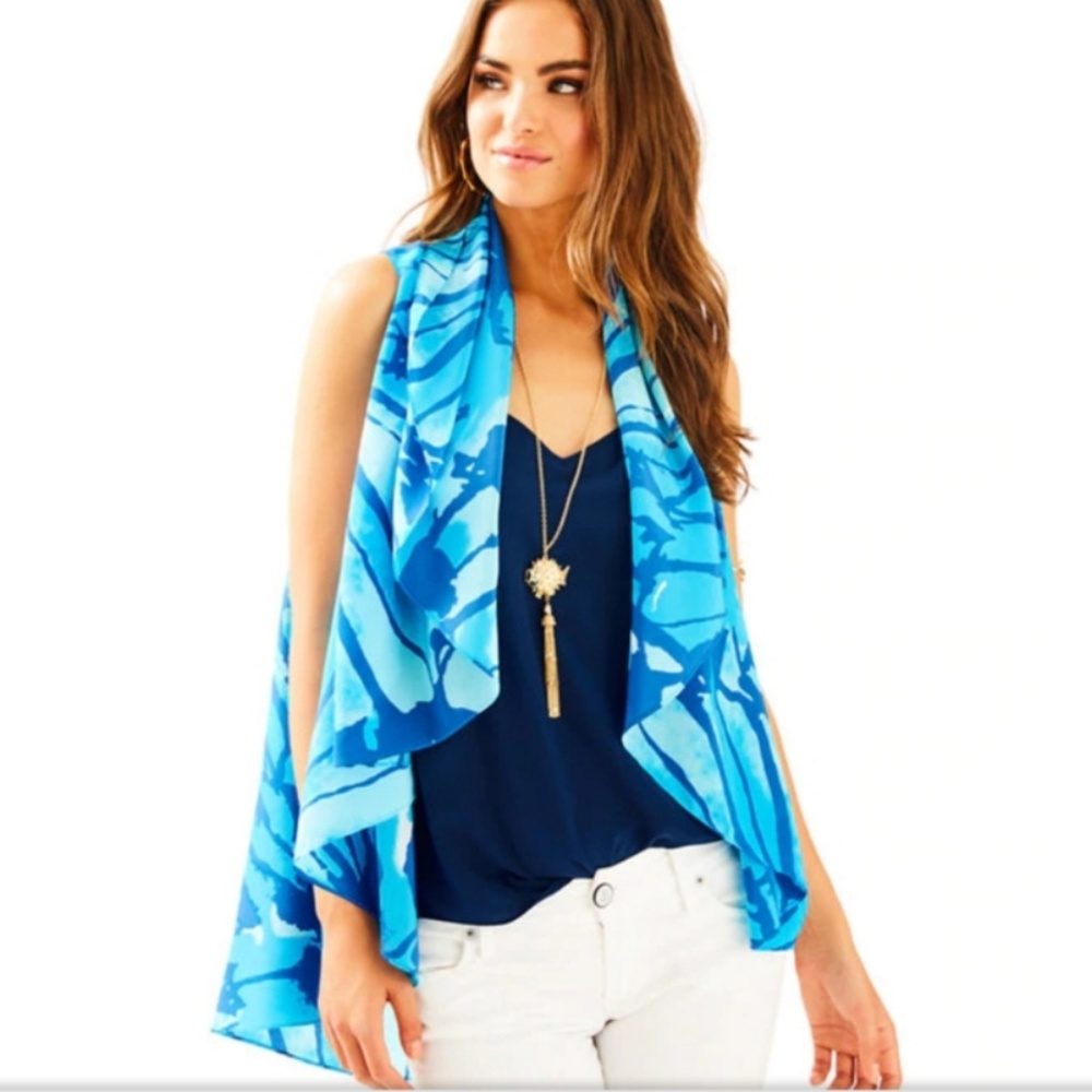 Lilly Pulitzer Silk Stasia Vest in Sparkling Blue
